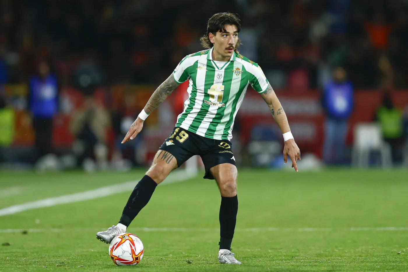 Héctor Bellerín s&rsquo;installe au Real Betis