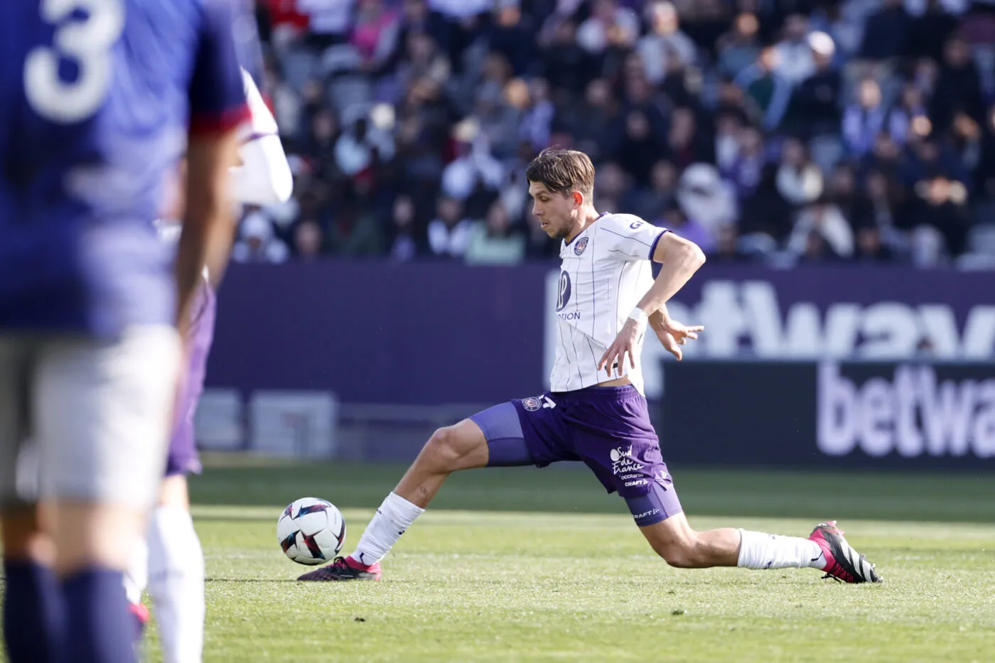 Pourquoi le RC Lens a attrapé Stijn Spierings ?