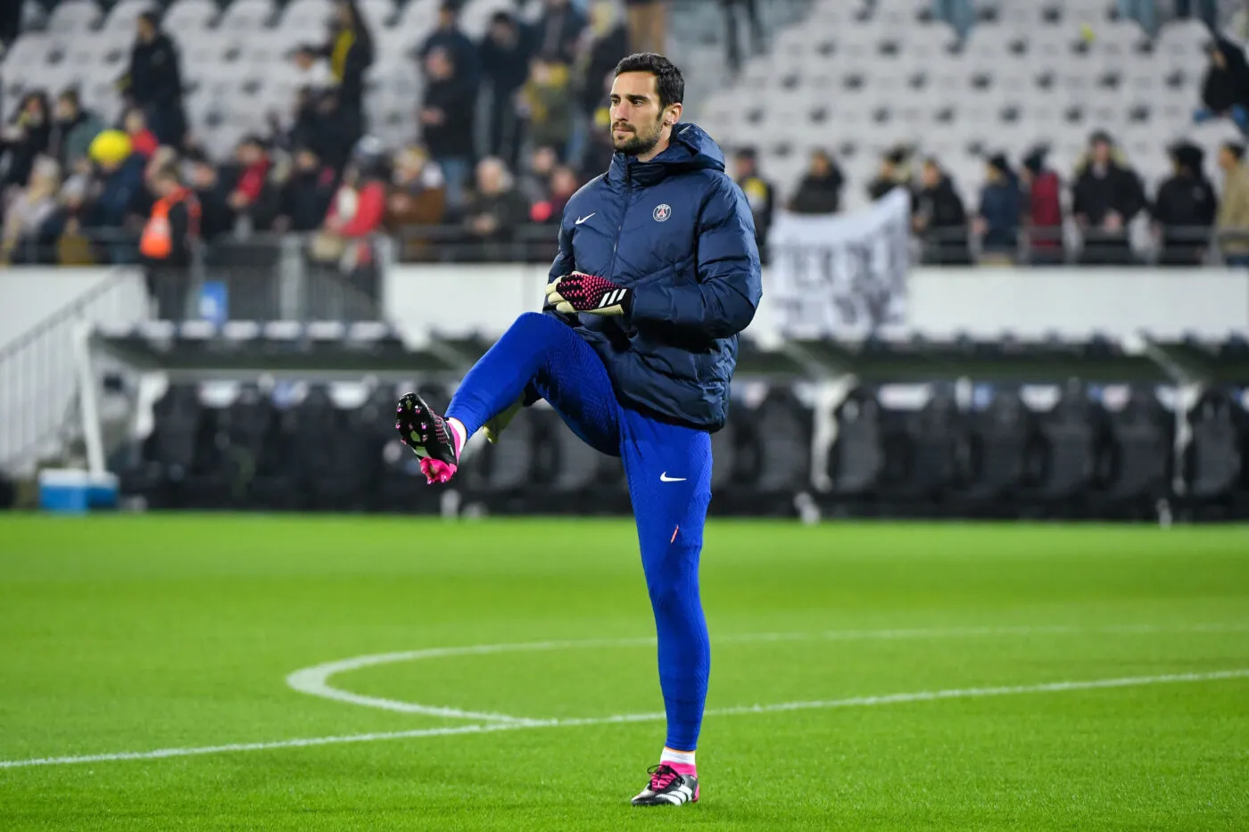 Sergio Rico serait passé à «<span style="font-size:50%"> </span>un demi-centimètre<span style="font-size:50%"> </span>» de la mort