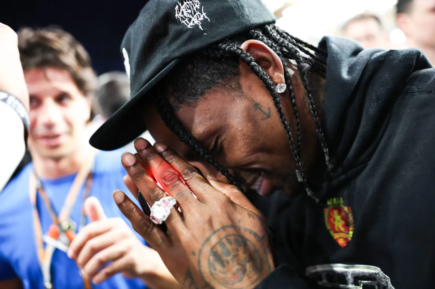 Quand Travis Scott sort un clip à l’Allianz Riviera