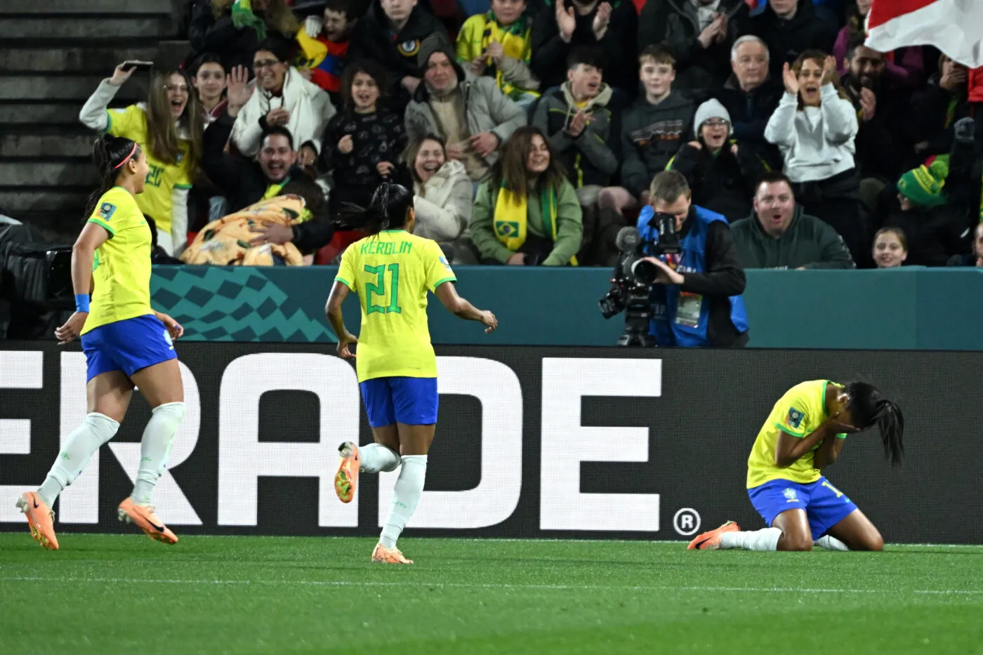 (230724) -- ADELAIDE, July 24, 2023 (Xinhua) -- Brazil's Ary Borges (R) celebrates scoring during the Group F match between Brazil and Panama at the 2023 FIFA Women's World Cup in Adelaide, Australia, July 24, 2023. (Xinhua/Xiong Qi) - Photo by Icon sport