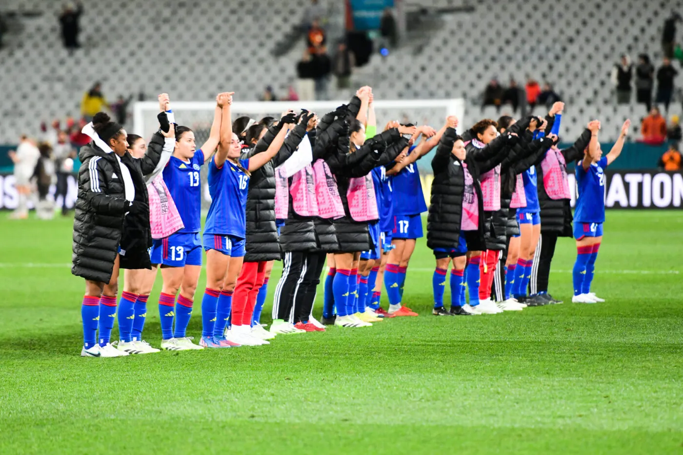 Philippines Women soccer team seen acknowledging the fans during the FIFA Women's World Cup 2023 match between Philippines and Switzerland held at the Dunedin Stadium. Final score Switzerland 2:0 Philippines. (Photo by Luis Veniegra / SOPA Images/Sipa USA) - Photo by Icon sport