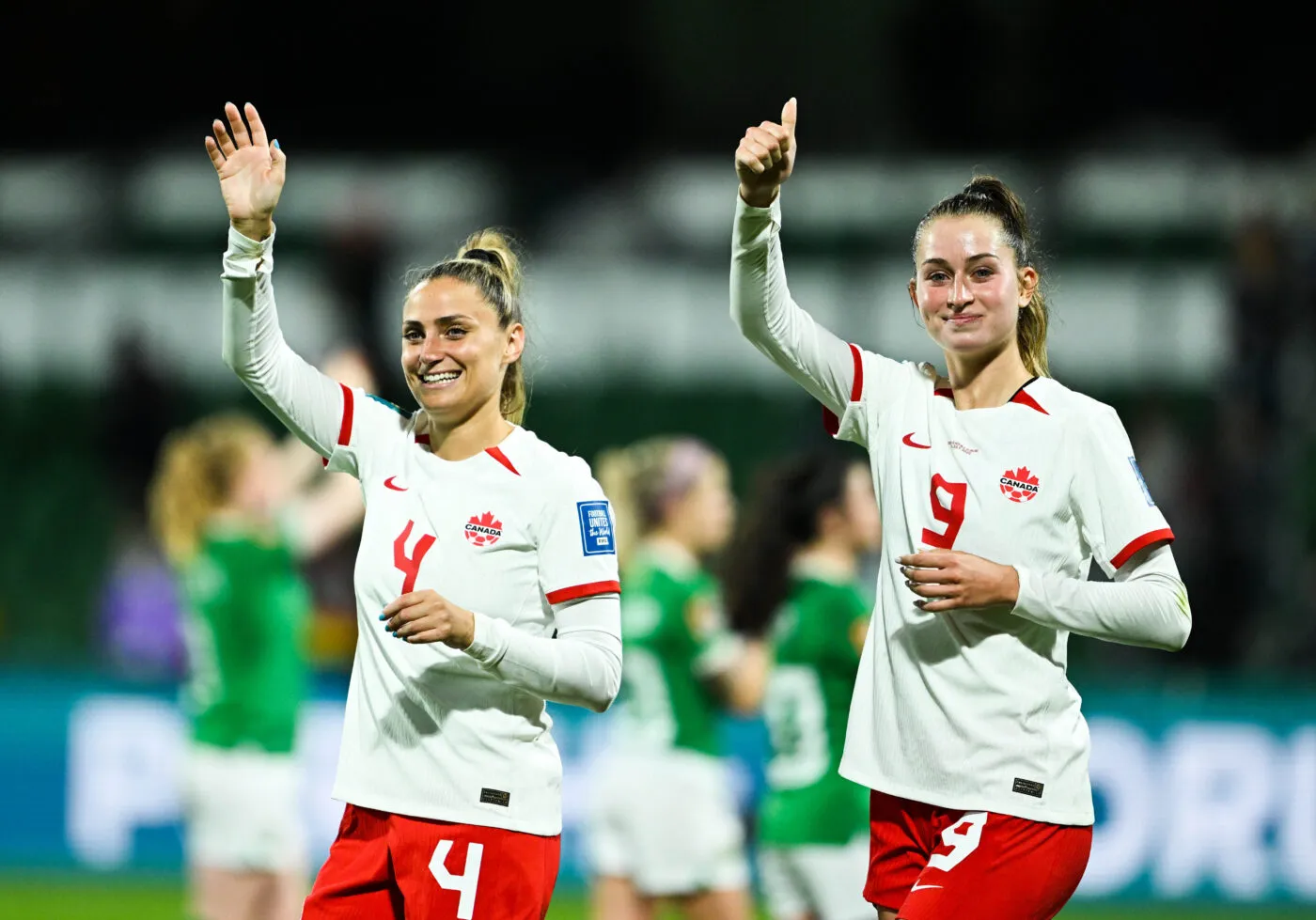 Les joueuses canadiennes parviennent à un accord provisoire sur les compensations avec leur fédération