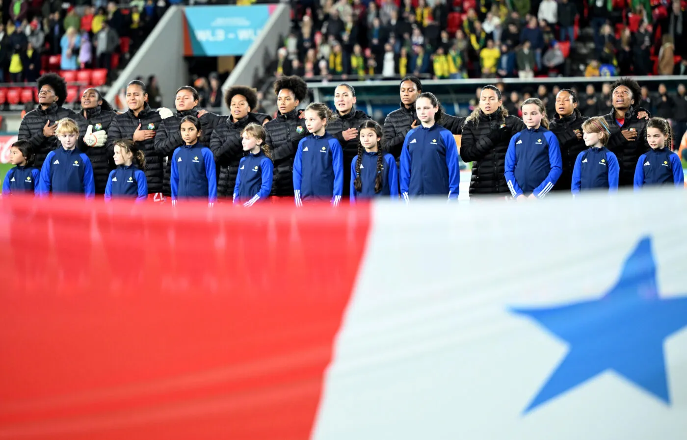 Le coup franc historique du Panama face aux Bleues