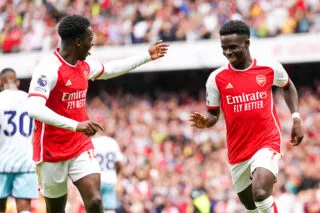 Arsenal se fait peur, mais s'impose contre Nottingham Forest