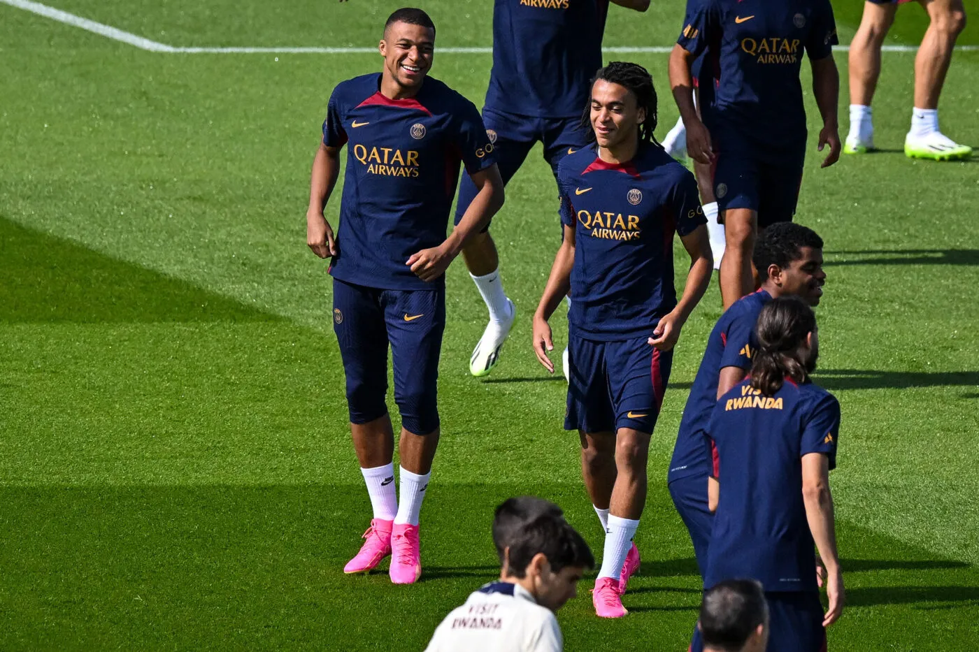 Kylian Mbappé réintégré dans le groupe parisien !