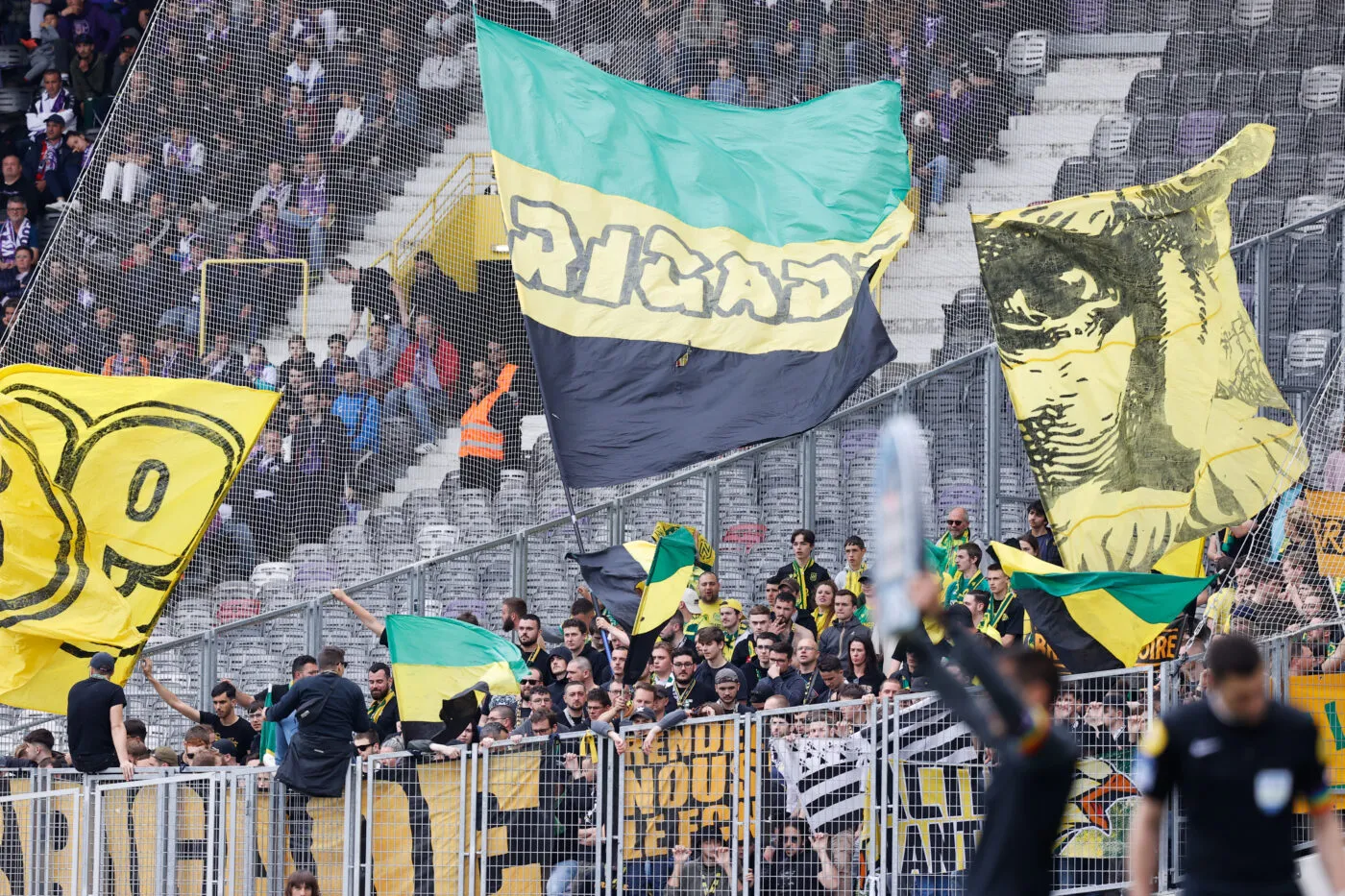 Avant Nantes-Toulouse, un violent affrontement entre supporters des deux camps fait plusieurs blessés