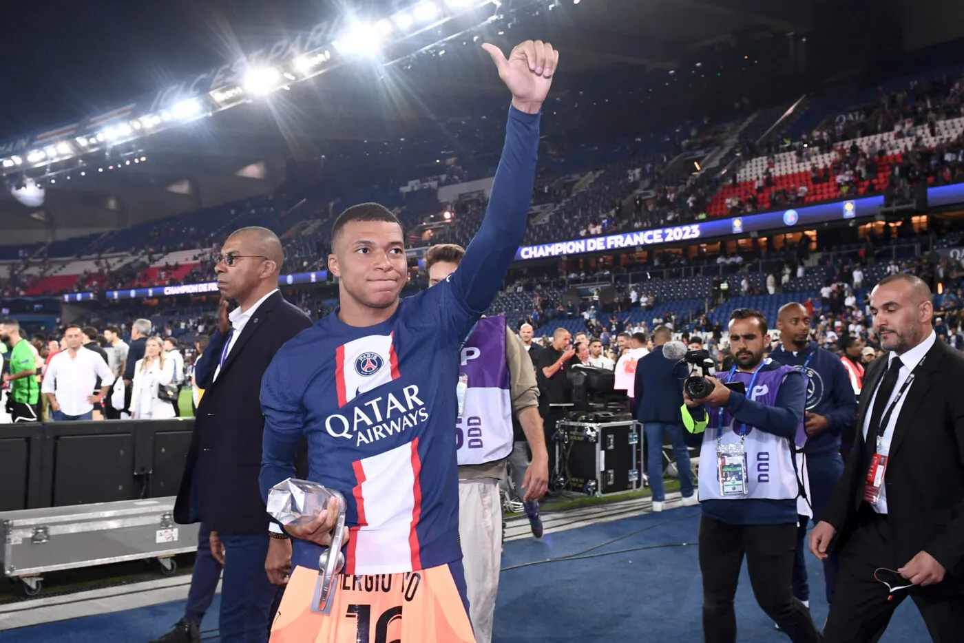 Et maintenant, Kylian Mbappé serait sur le point de prolonger !