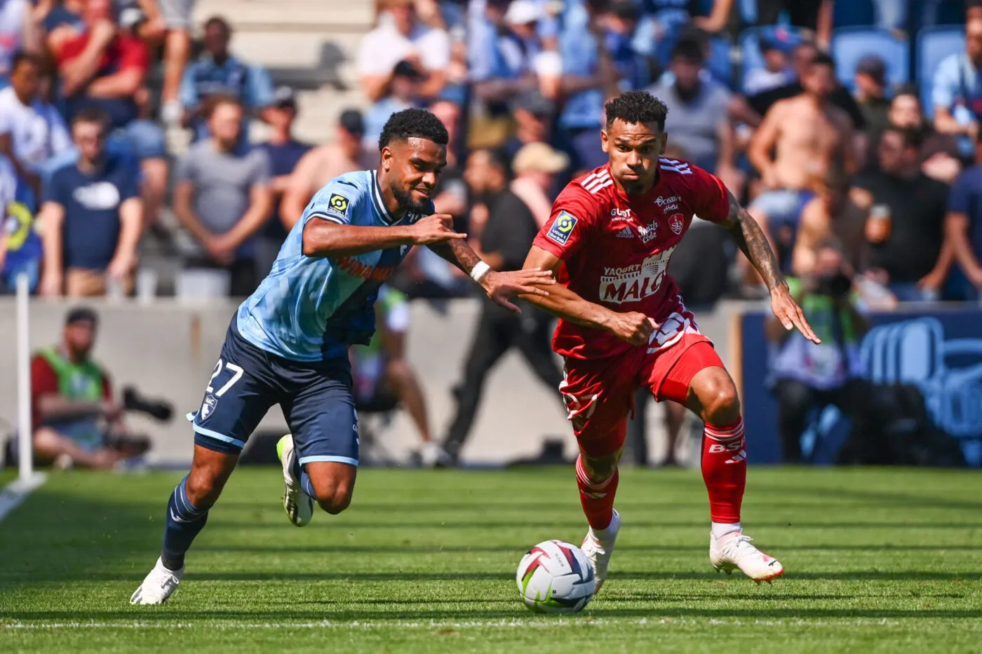 Kenny LALA of Brest and Christopher OPERI of Le Havre during the Ligue 1 Uber Eats match between Le Havre and Brest at Stade Oceane on August 20, 2023 in Paris, France. (Photo by Anthony Dibon/Icon Sport)