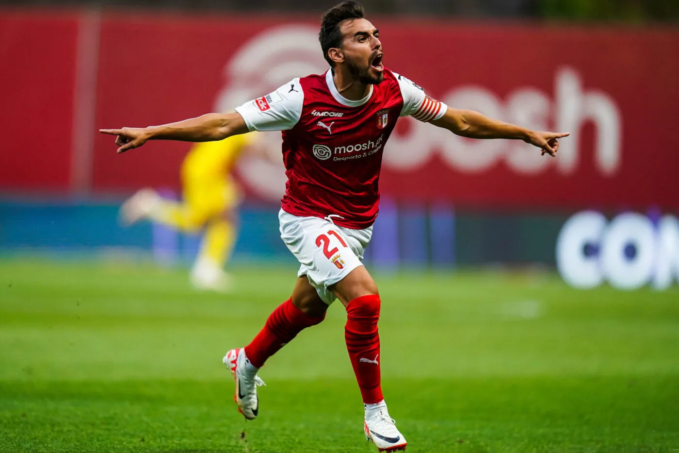 Braga, 08/11/2023 - Sporting Clube de Braga hosted Futebol Clube de Famalicão tonight at Estádio Municipal de Braga in a match counting for the 1st round of the 2023/24 I Liga. Ricardo Horta celebrates the goal. (Miguel Pereira/Global Imagens) - Photo by Icon sport