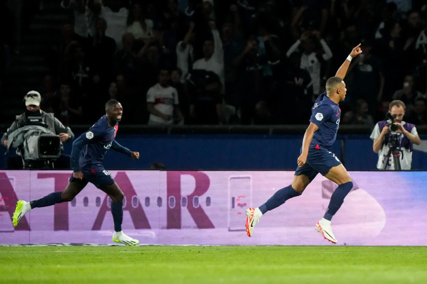 Kylian MBAPPE of Paris Saint Germain (PSG) celebrate his goal with Ousmane DEMBELE of Paris Saint Germain (PSG) during the Ligue 1 Uber Eats match between Paris Saint Germain and Racing Club de Lens on August 26, 2023 in Paris, France. (Photo by Hugo Pfeiffer/Icon Sport)