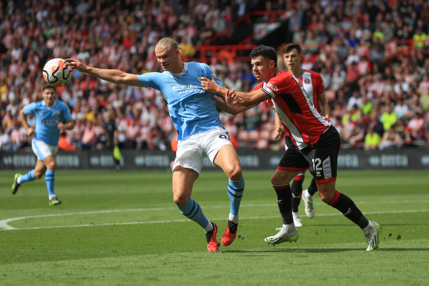Manchester City se sort du bourbier à Sheffield