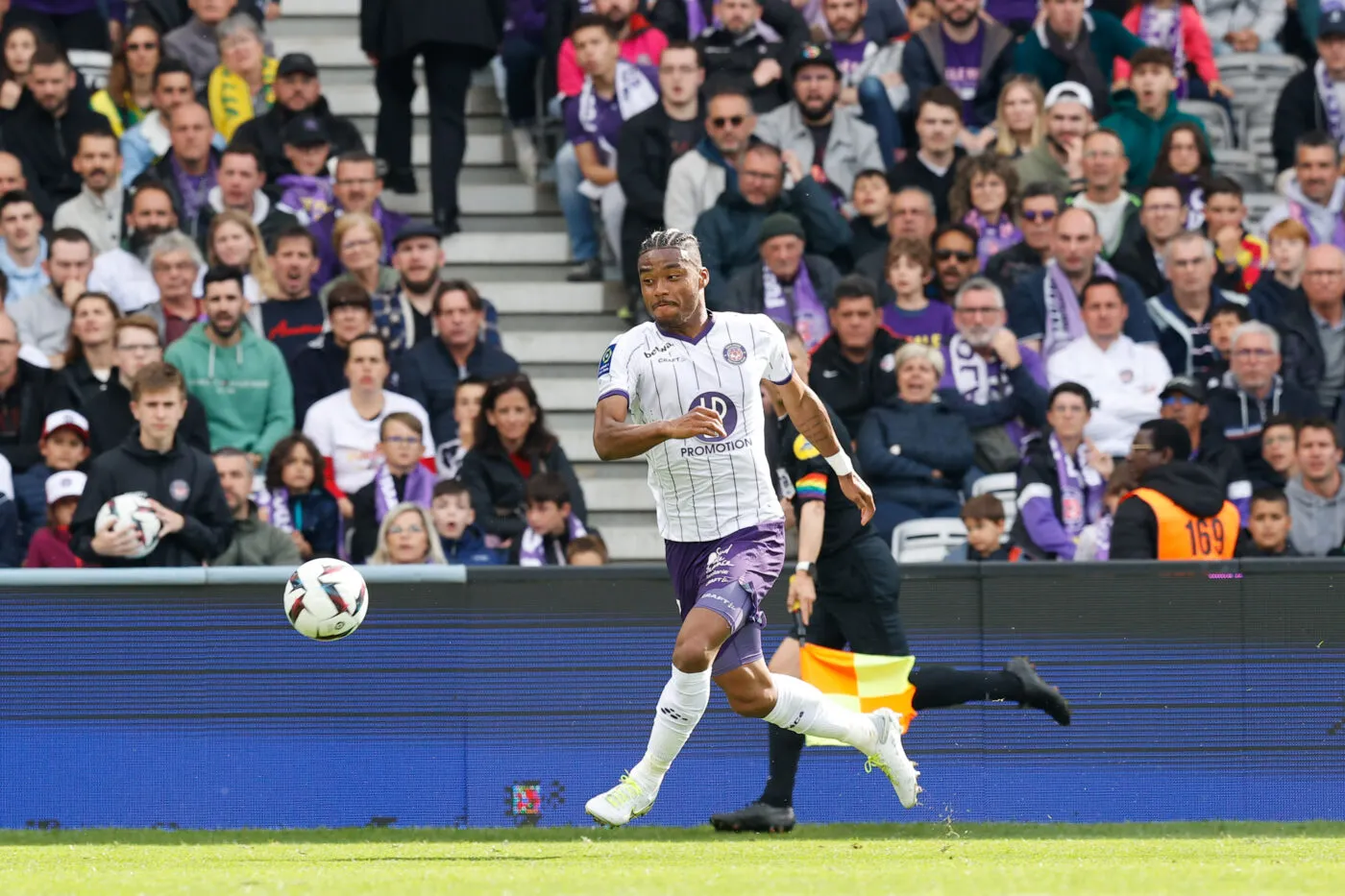 Ado Onaiwu quitte Toulouse pour Auxerre