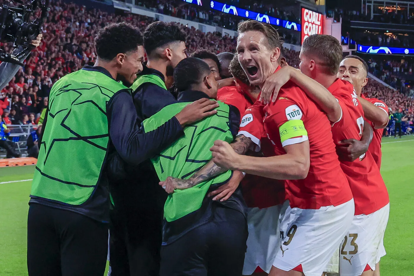 Ligue des champions : le PSV roule sur les Rangers, Antwerp et Copenhague confirment