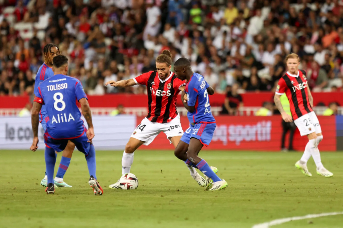 Billal Brahimi prêté en Bretagne - France - Stade brestois - 31 Août ...