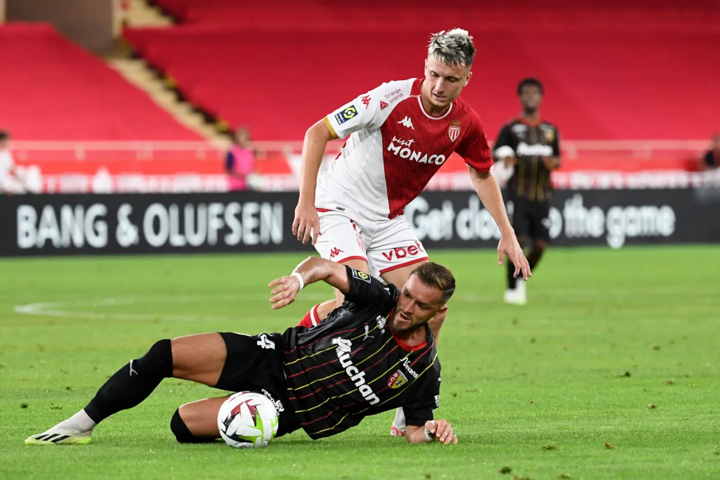 24 Jonathan GRADIT (rcl) - 17 Aleksandr GOLOVIN (asm) during the Ligue 1 Uber Eats match between Association Sportive de Monaco Football Club and Racing Club de Lens at Stade Louis II on September 2, 2023 in Monaco, Monaco. (Photo by Christophe Saidi/FEP/Icon Sport)