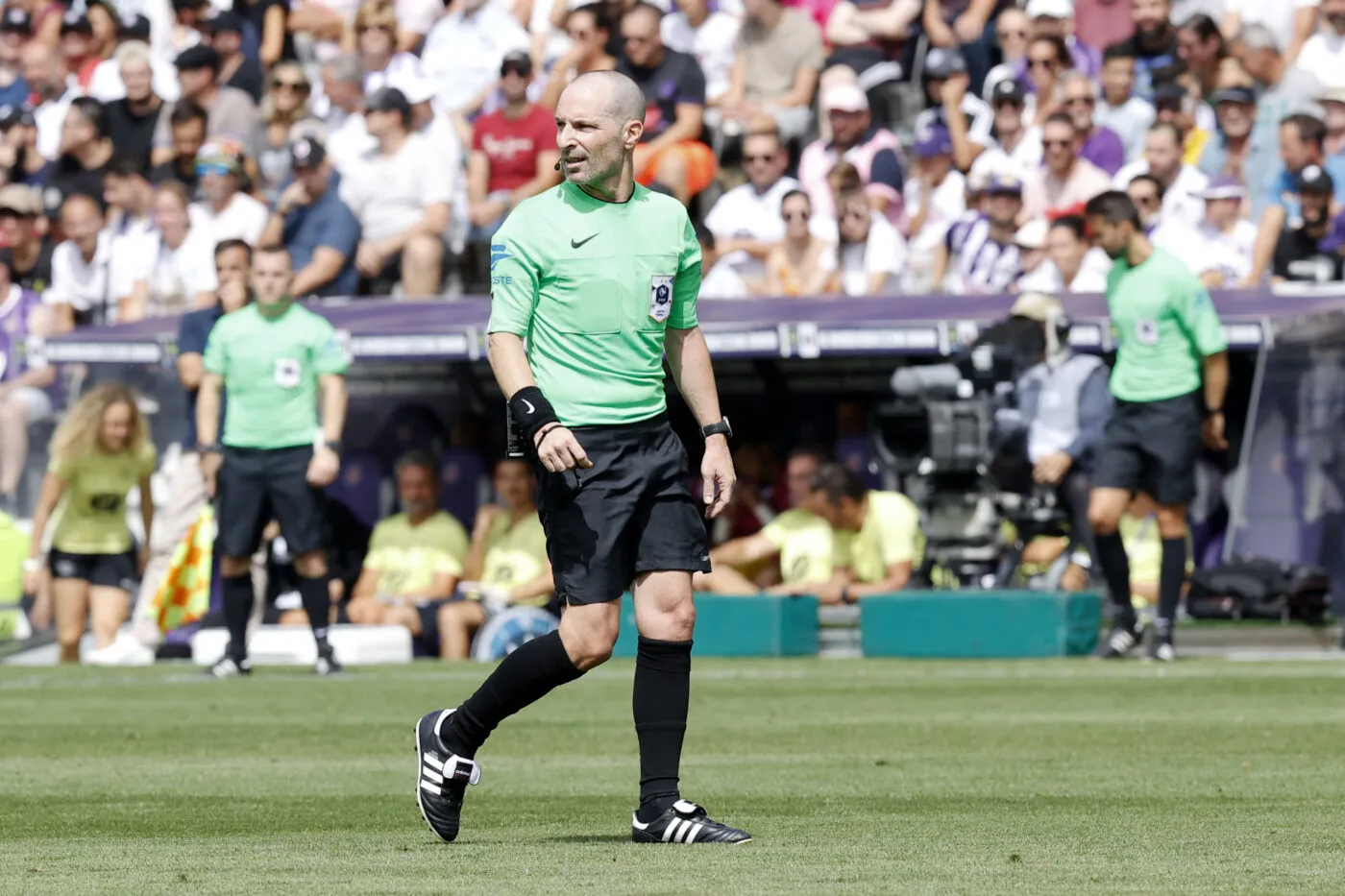 L’intelligence artificielle remplacera-t-elle les arbitres d’ici 30 ans ?