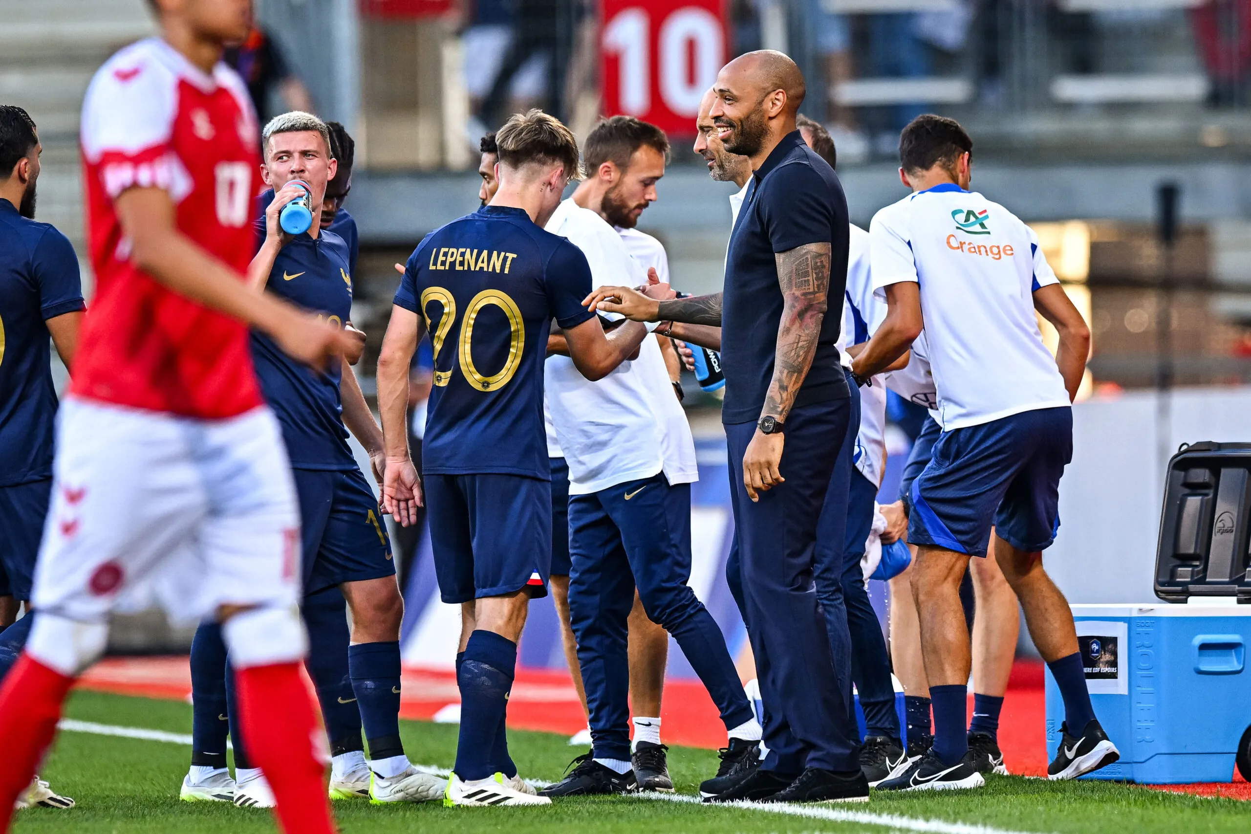 Les Bleuets étalent le Danemark pour la première de Thierry Henry