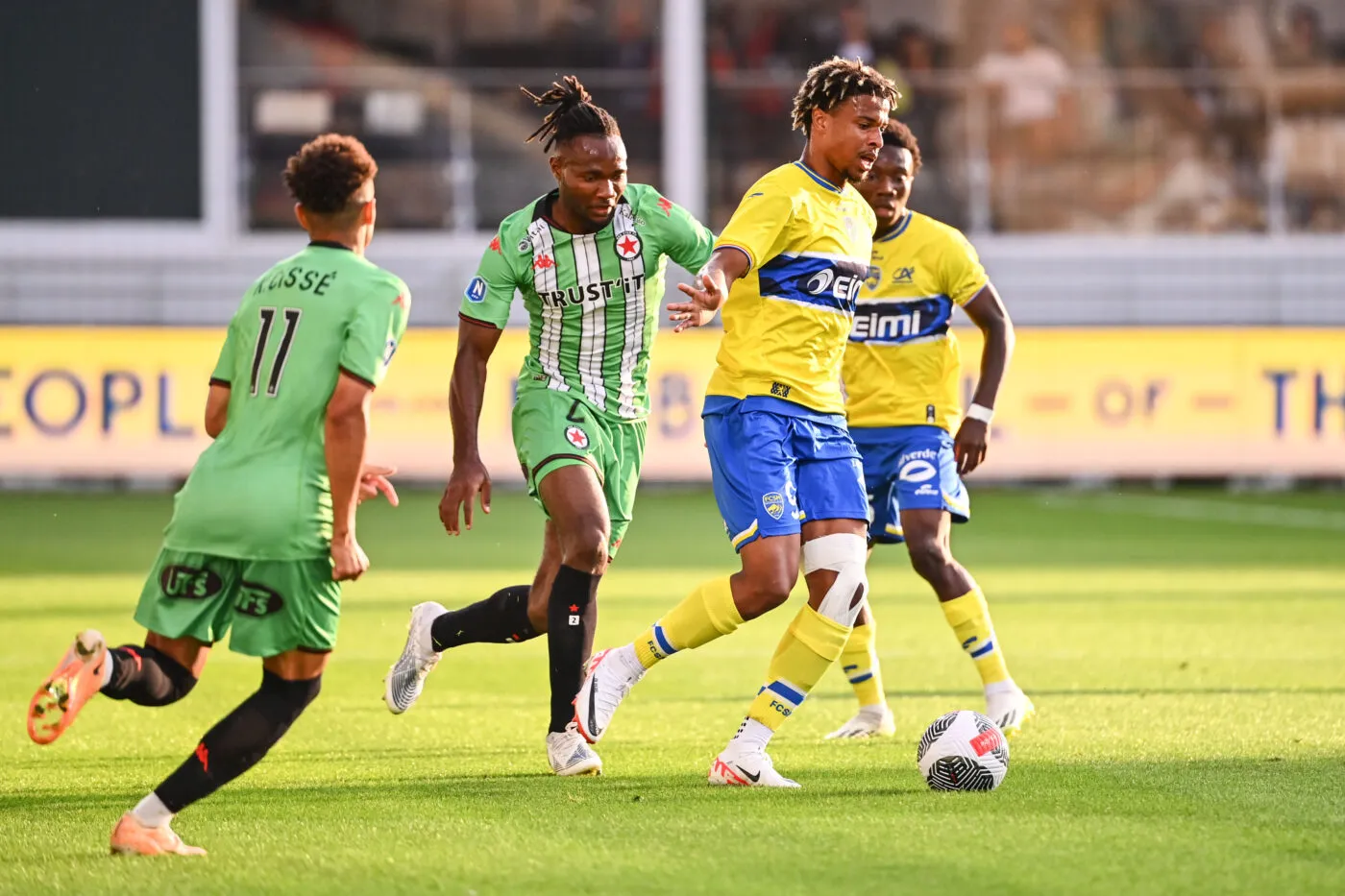 Le National 1 bientôt professionnel ?