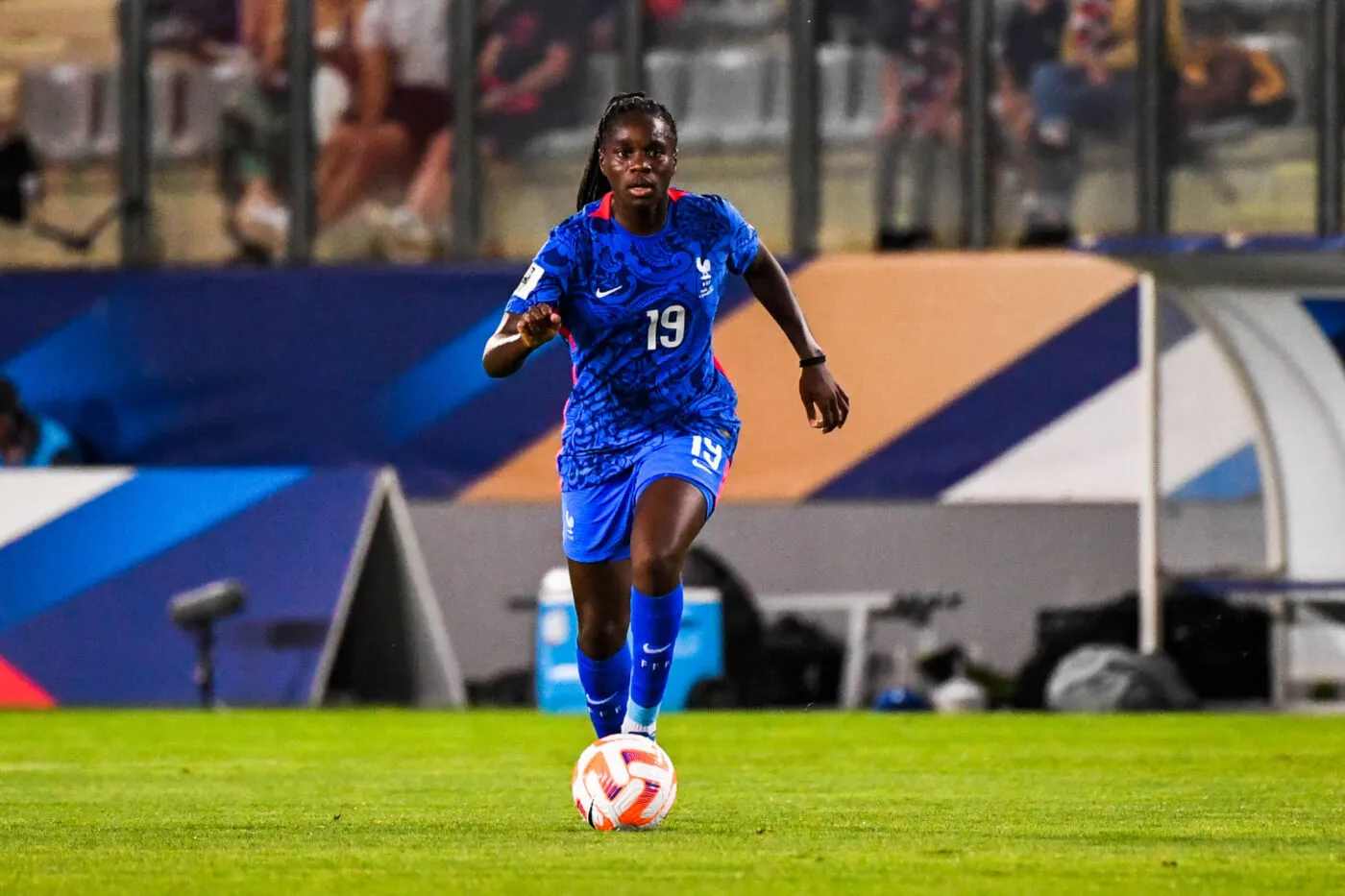 Euro 2025 : Mbock est bien de retour avec les Bleues pour défier l’Allemagne