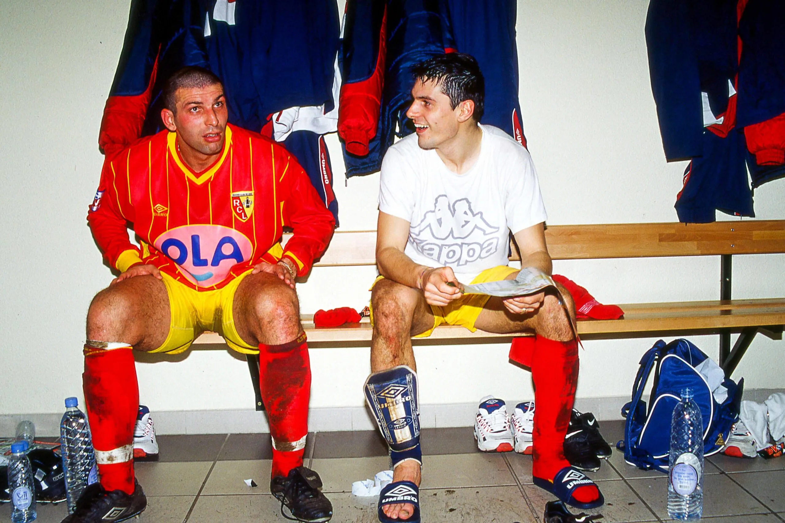 Bruno Rodriguez et Jocelyn Blanchard, sous les couleurs lensoises en février 2000.