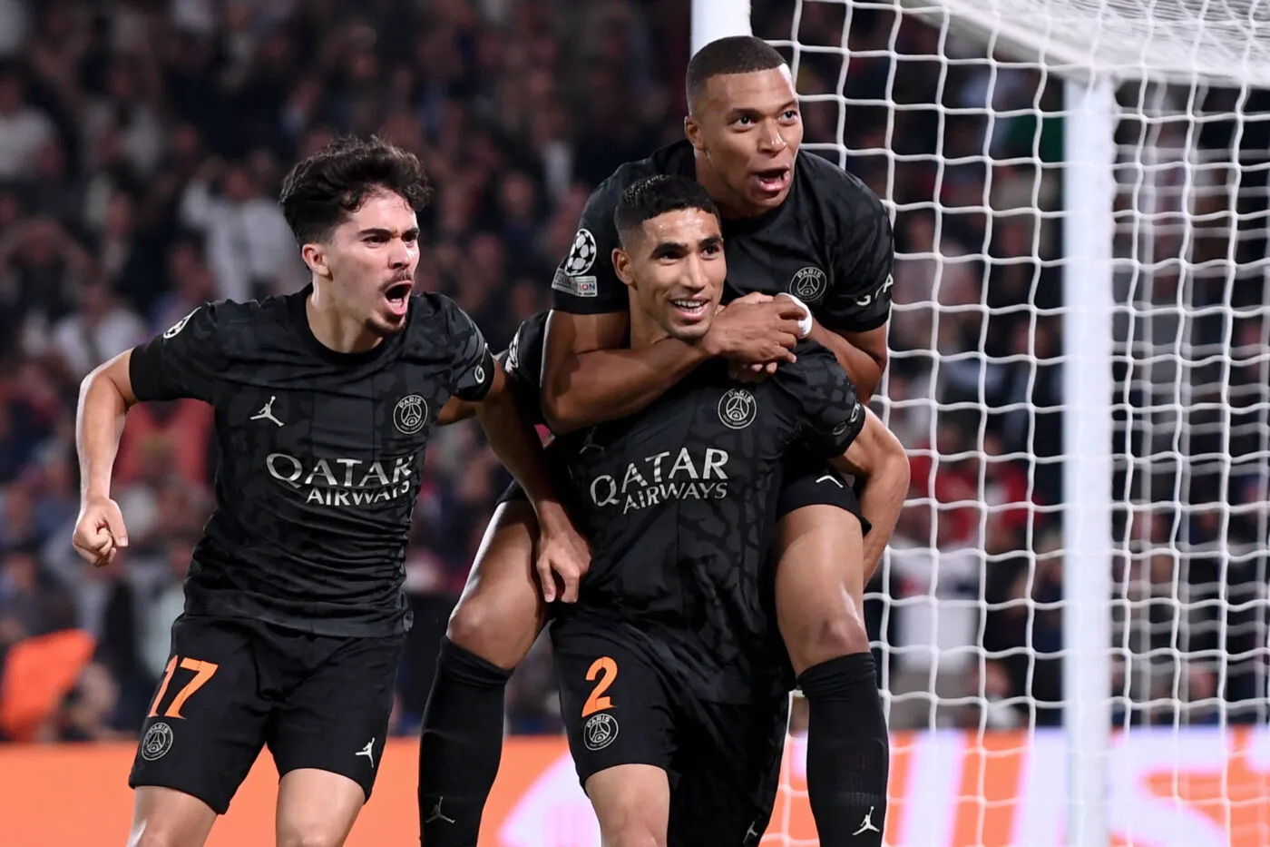 17 VITINHA (psg) - 07 Kylian MBAPPE (psg) - 02 Achraf HAKIMI (psg) during the UEFA Champions League, match between Paris Saint-Germain and Borussia Dortmund at Parc des Princes on September 19, 2023 in Paris, France. (Photo by Philippe Lecoeur/FEP/Icon Sport)