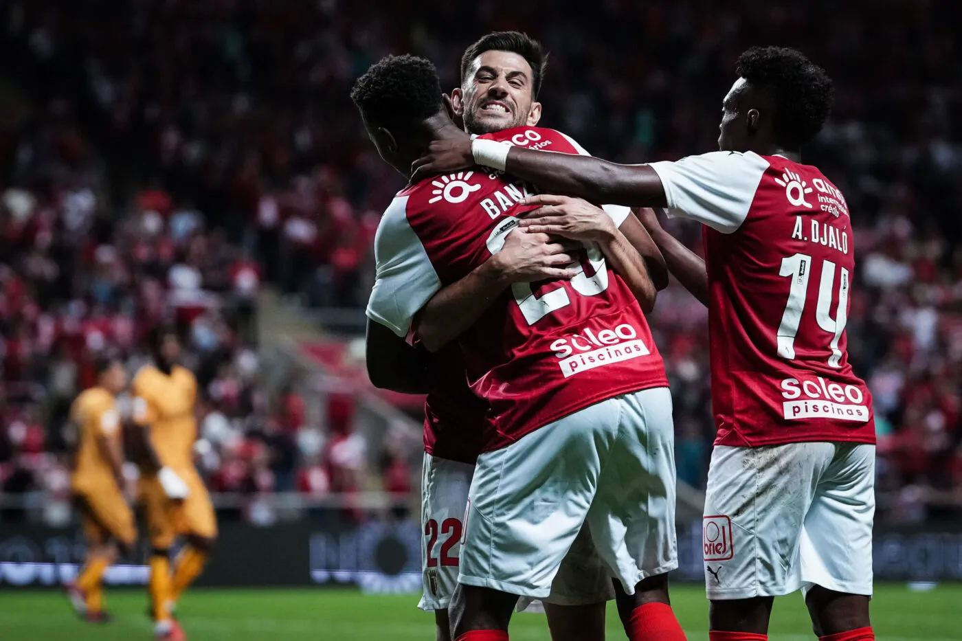 Braga, 09/24/2023- Sporting Clube de Braga received, this evening, at the Braga Municipal Stadium, Boavista FC, in a game counting for the 4th round of the Liga Portugal BWIN 2023/2024 Simon Banza;Pizzi (Gonçalo Delgado /Global Images) - Photo by Icon sport