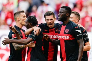 Leverkusen prend la tête, Monchengladbach gagne enfin