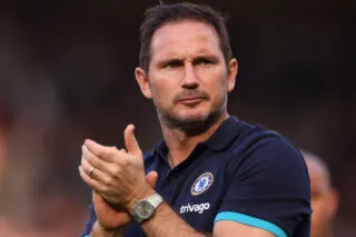 Frank Lampard tance les dirigeants de Chelsea