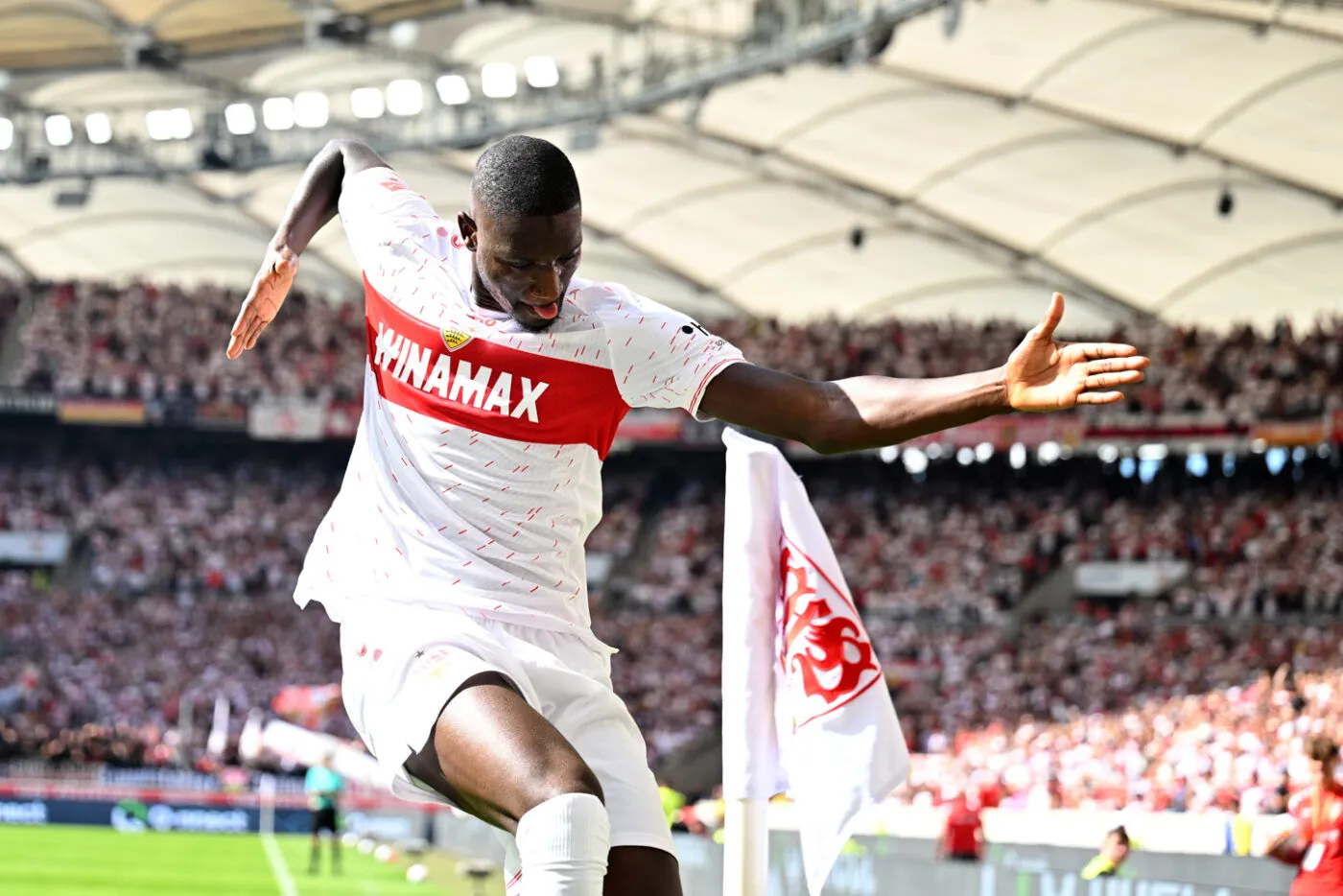 Stuttgart, Deutschland, 02.09.23: Serhou Guirassy (VfB Stuttgart) Torjubel, jubelt nach seinem treffer zum 2:0 waehrend des 1.Bundesliga Spiels zwischen dem VfB Stuttgart vs SC Freiburg in der MHPArena am 02. September 2023 in Stuttgart, Deutschland. (Foto von Harry Langer/DeFodi Images) Stuttgart, Germany, 02.09.23: Serhou Guirassy (VfB Stuttgart) celebrates after scoring his team's second goal during the 1.Bundesliga match between VfB Stuttgart vs SC Freiburg at MHPArena on September 2, 2023 in Stuttgart, Germany. (Photo by Harry Langer/DeFodi Images) DFB/DFL REGULATIONS PROHIBIT ANY USE OF PHOTOGRAPHS AS IMAGE SEQUENCES AND/OR QUASI-VIDEO. - Photo by Icon sport