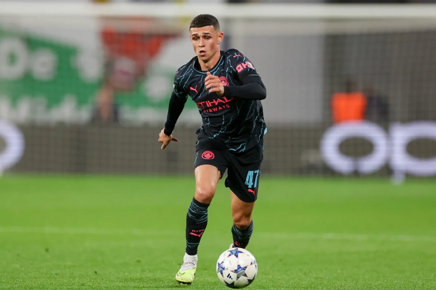 Phil Foden n'est «<span style="font-size:50%">&nbsp;</span>pas un joueur qui réfléchit tellement quand il joue<span style="font-size:50%">&nbsp;</span>», constate Pep Guardiola