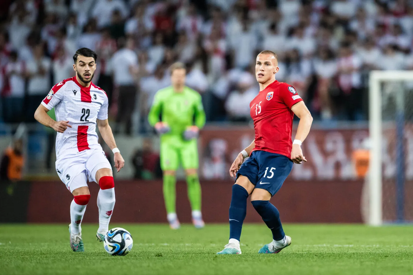 Mikautadze s'offre un quadruplé face à la Thaïlande dans une victoire historique