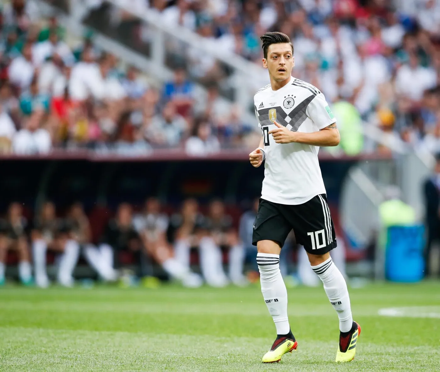 Mesut Özil s&rsquo;exprime sur la guerre entre Israël et la Palestine