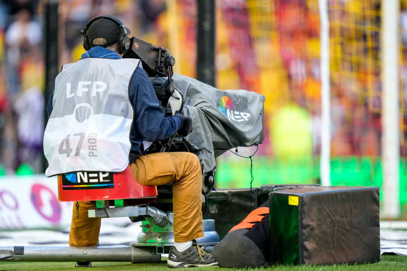 Illustration of Camera during the Ligue 1 Uber Eats match between Racing Club de Lens and Toulouse Football Club at Stade Bollaert-Delelis on September 24, 2023 in Lens, France. (Photo by Hugo Pfeiffer/Icon Sport)