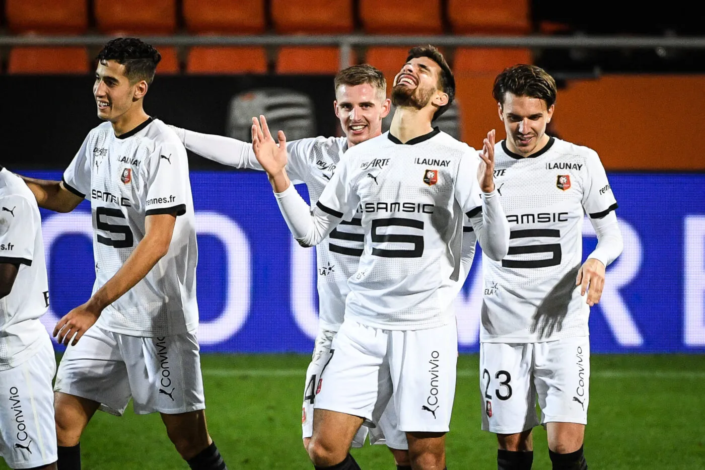 Photo tirée de l'article Terrier sort de sa bulle"