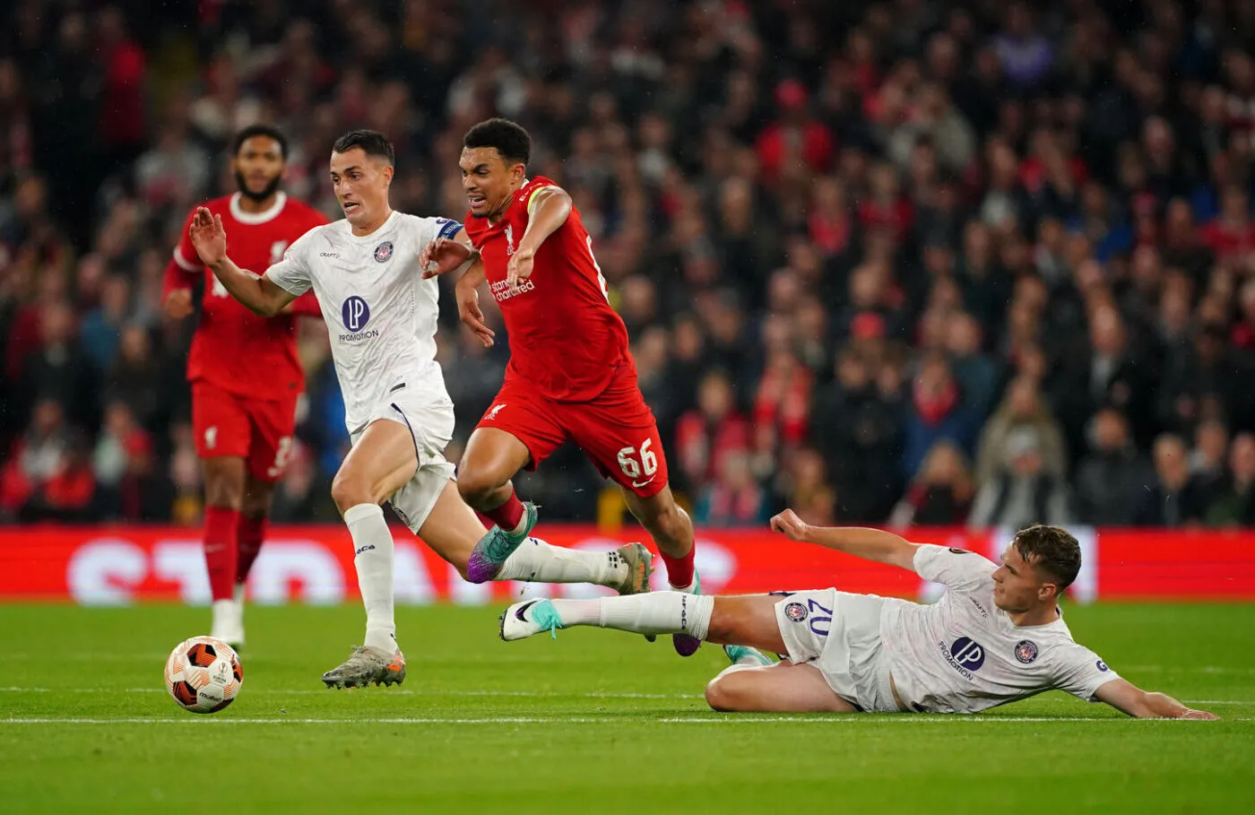 Toulouse écrit son histoire contre Liverpool - C3 - Gr. E - Toulouse-Liverpool  (3-2) - 09 Nov. 2023 - SO FOOT.com