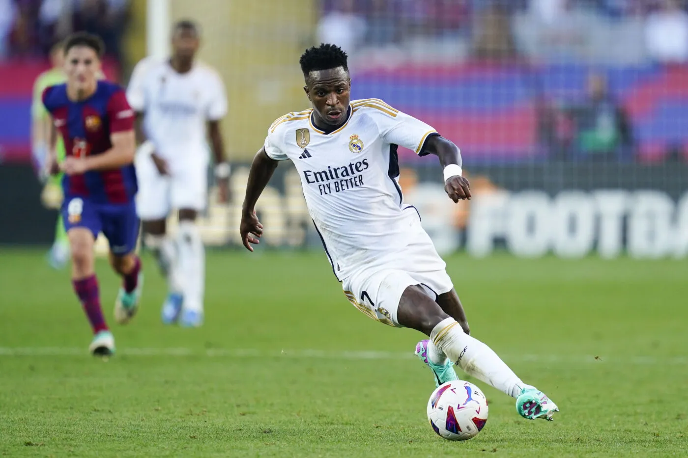 Vin cius J nior Prolonge Avec Le Real Madrid Espagne Real Madrid 