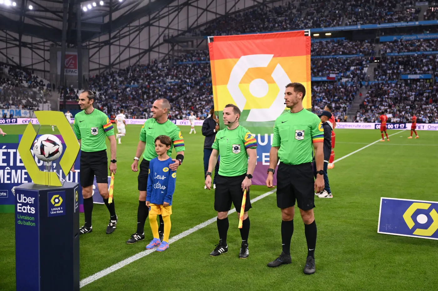 Homophobie dans le football : le collectif Rouge Direct annonce la suspension de ses activités