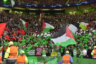 Le Celtic suspend des supporters qui ont brandi des drapeaux palestiniens