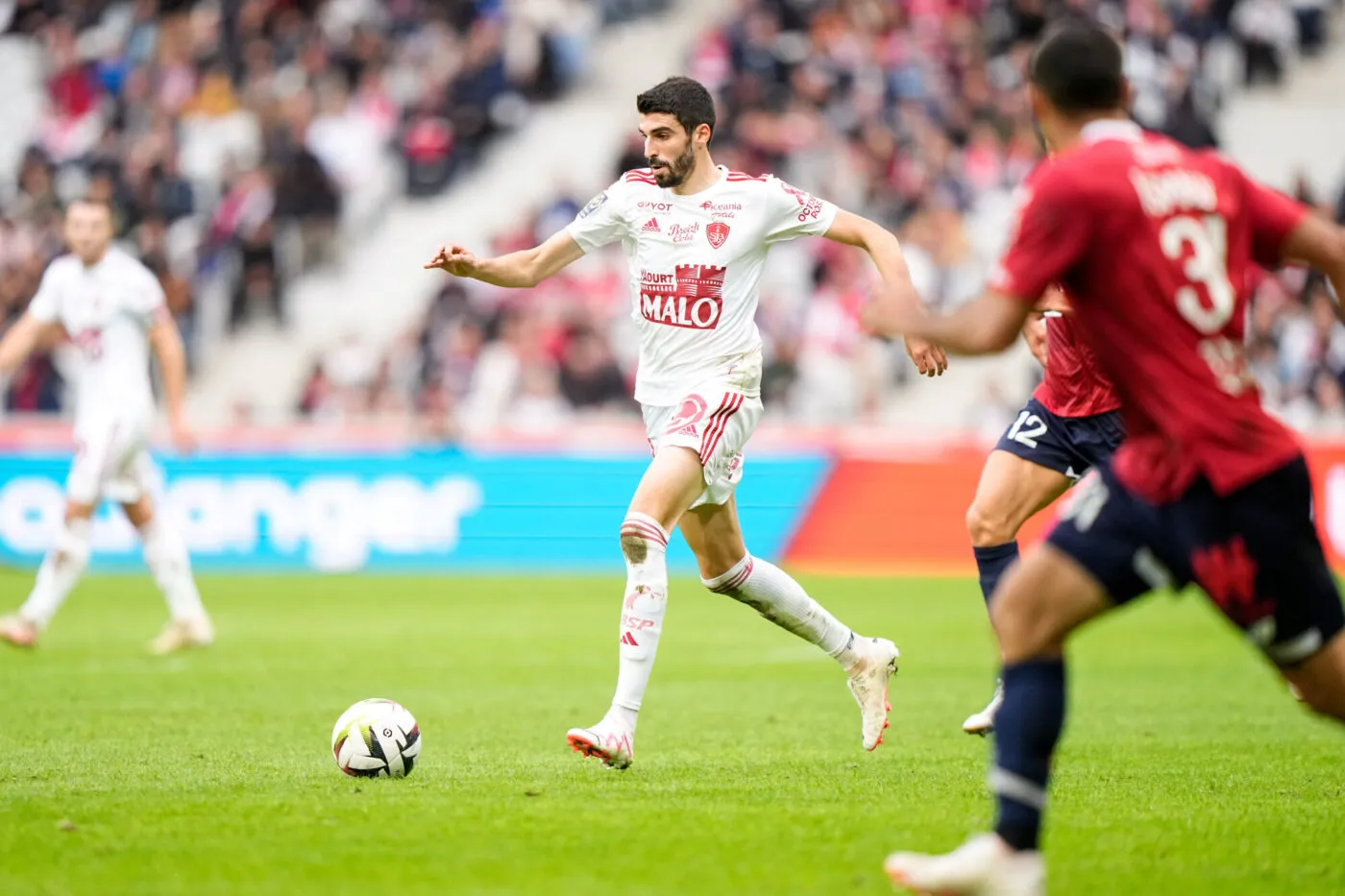 Pierre LEES-MELOU of Brest during the Ligue 1 Uber Eats match between Lille Olympique Sporting Club and Stade Brestois 29 at Stade Pierre Mauroy on October 22, 2023 in Lille, France. (Photo by Hugo Pfeiffer/Icon Sport)