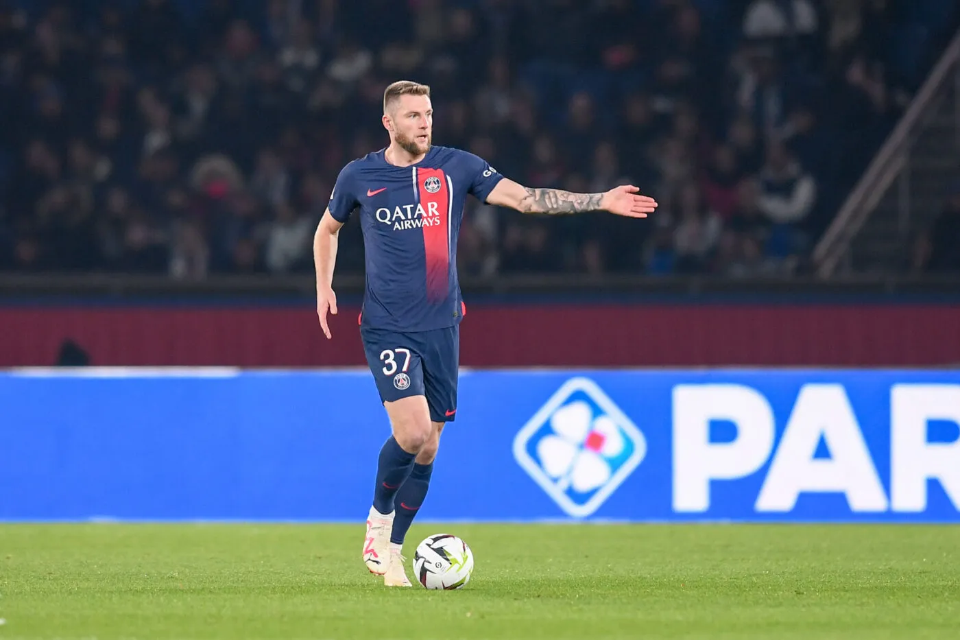 Milan Škriniar avant Milan-PSG : «  Je sais ce que c&rsquo;est que de jouer ici à l&rsquo;extérieur »