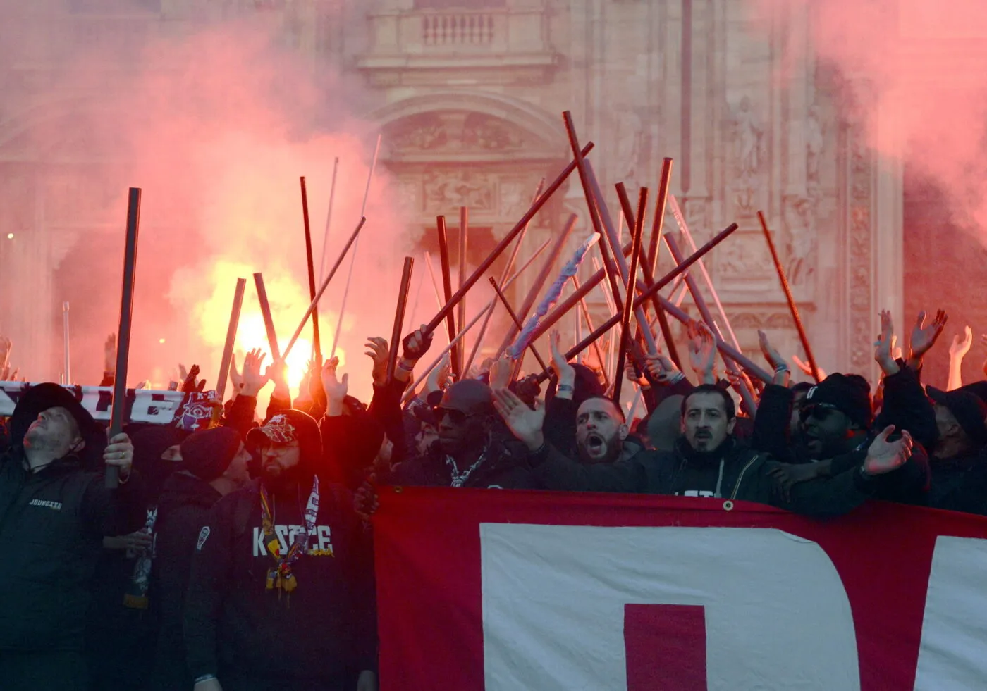 Milan-PSG : il prend deux ans d&rsquo;IDS pour avoir tenté de pénétrer dans le stade avec une lame de 22 centimètres