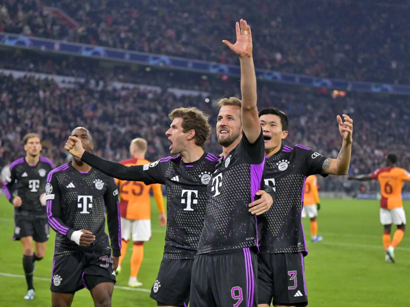 Harry Kane crucifie Galatasaray et envoie le Bayern en huitièmes