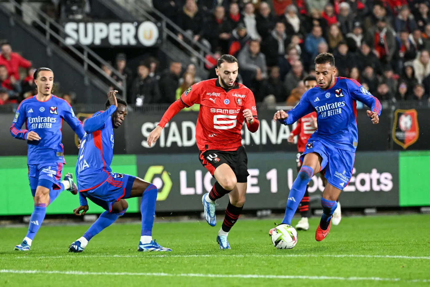 08 Corentin TOLISSO (ol) - 10 Amine GOUIRI (srfc) during the Ligue 1 match between Stade Rennais Football Club and Olympique Lyonnais at Roazhon Park on November 12, 2023 in Rennes, France. (Photo by Christophe Saidi/FEP/Icon Sport)