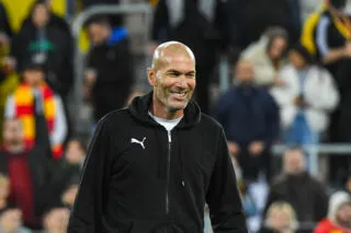 Zinédine Zidane au stade Vélodrome pour la bonne cause