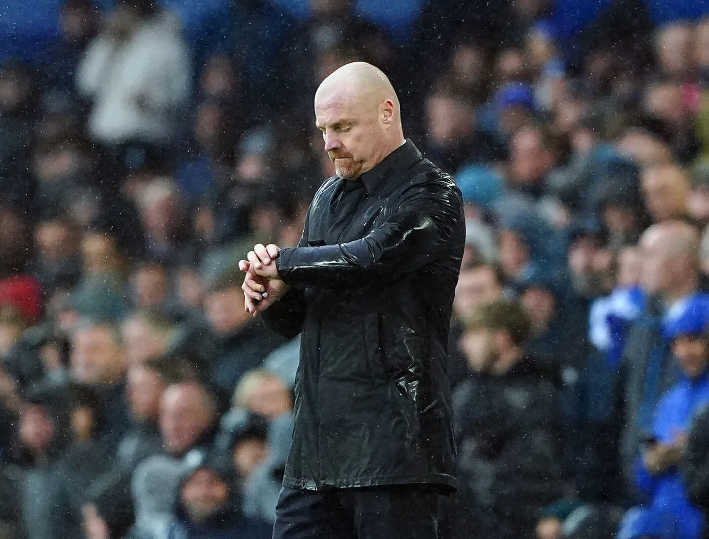 Le retrait de points d’Everton discuté au Parlement britannique