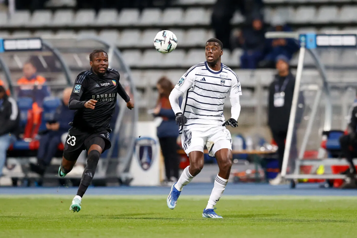 23 Josias LUKEMBILA (pfc) - 04 Malcom BOKELE (fcgb) during the Ligue 2 BKT match between Paris Football Club and Football Club des Girondins de Bordeaux at Stade Charlety on November 25, 2023 in Paris, France. (Photo by Loic Baratoux/FEP/Icon Sport)