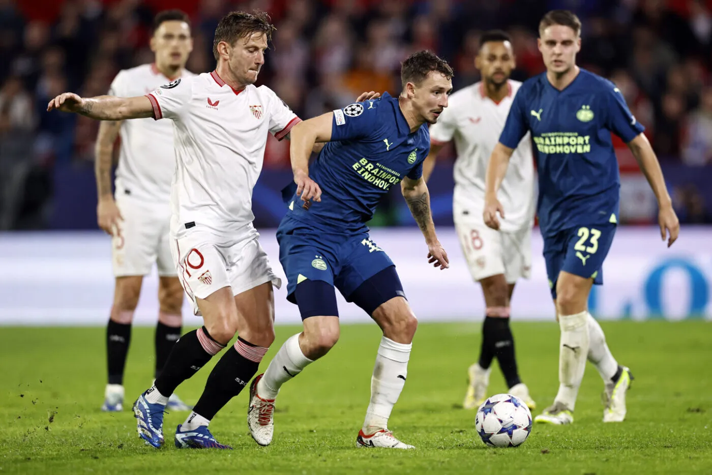 Le PSV Eindhoven élimine Séville
