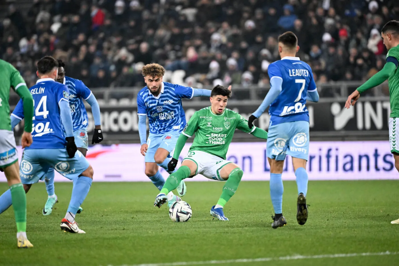 06 Benjamin BOUCHOUARI (asse) during the Ligue 2 BKT match between Amiens Sporting Club and Association Sportive de Saint-Etienne at Stade de la Licorne on December 2, 2023 in Amiens, France. (Photo by Christophe Saidi/FEP/Icon Sport)