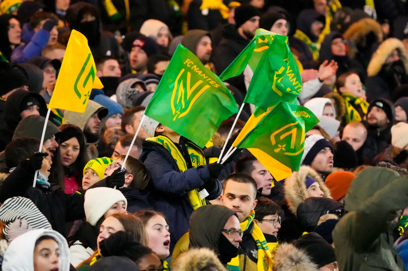 Après l&rsquo;agression mortelle d&rsquo;un supporter nantais, un chauffeur présent sur les lieux témoigne